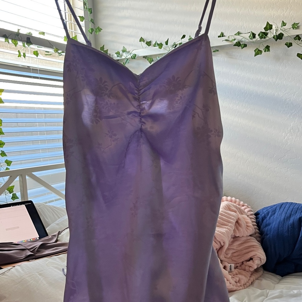 purple dress